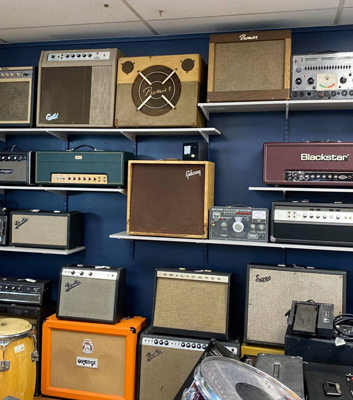 Amplifiers-and-Cabinets